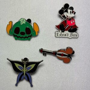 Disney Pins Mickey Vampire Mickey Chip Dale Key Stitch Pumpkin